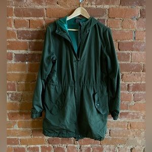 Army green wind breaker